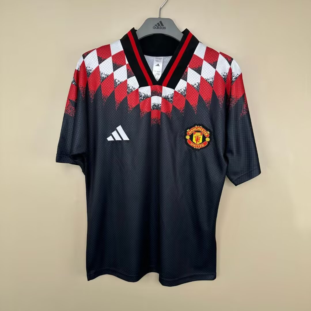AAA Quality Manchester Utd 26/27 Special Black/Red Jersey